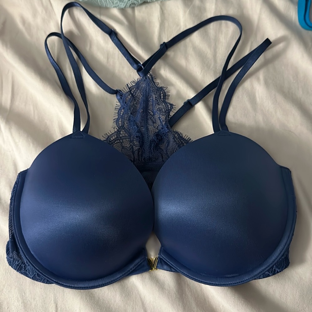 Victorias Secret Very Sexy 34D Bra